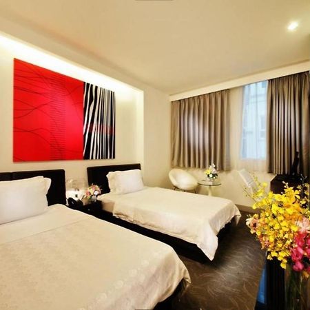 The White Hotel 8A Thai Van Lung Хошимин Екстериор снимка