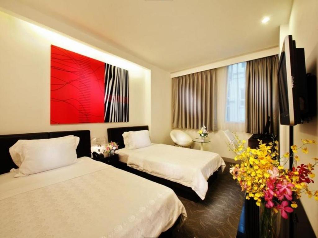 The White Hotel 8A Thai Van Lung Хошимин Екстериор снимка